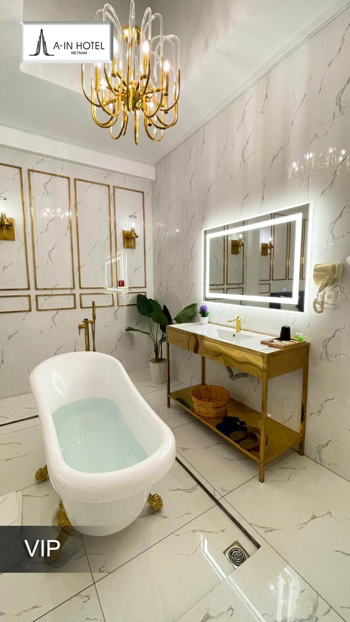 A In Hotel Glamour Ho Chi Minh City Exterior photo